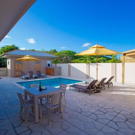 Lovely Caribbean Family Villa With Private Pool Willemstad Exterior foto