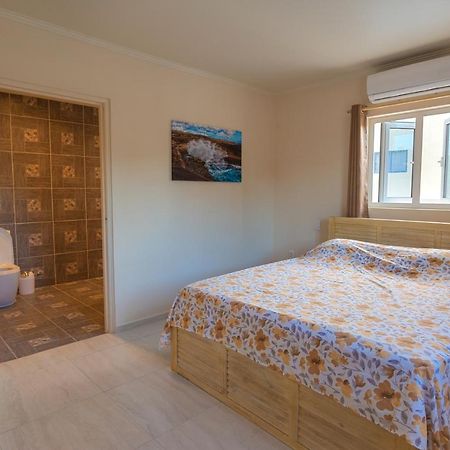 Lovely Caribbean Family Villa With Private Pool Willemstad Exterior foto