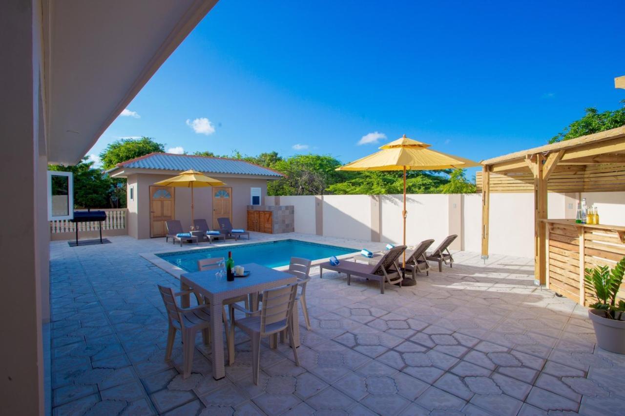 Lovely Caribbean Family Villa With Private Pool Willemstad Exterior foto